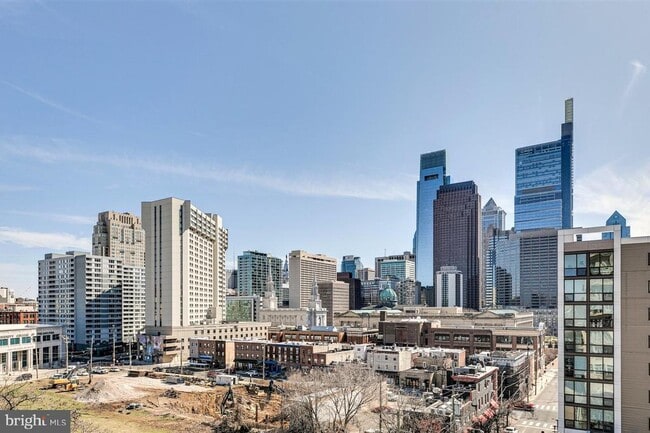 Building Photo - 1900 Hamilton St