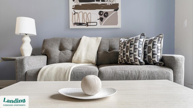 Building Photo - 810 W St Johns Ave