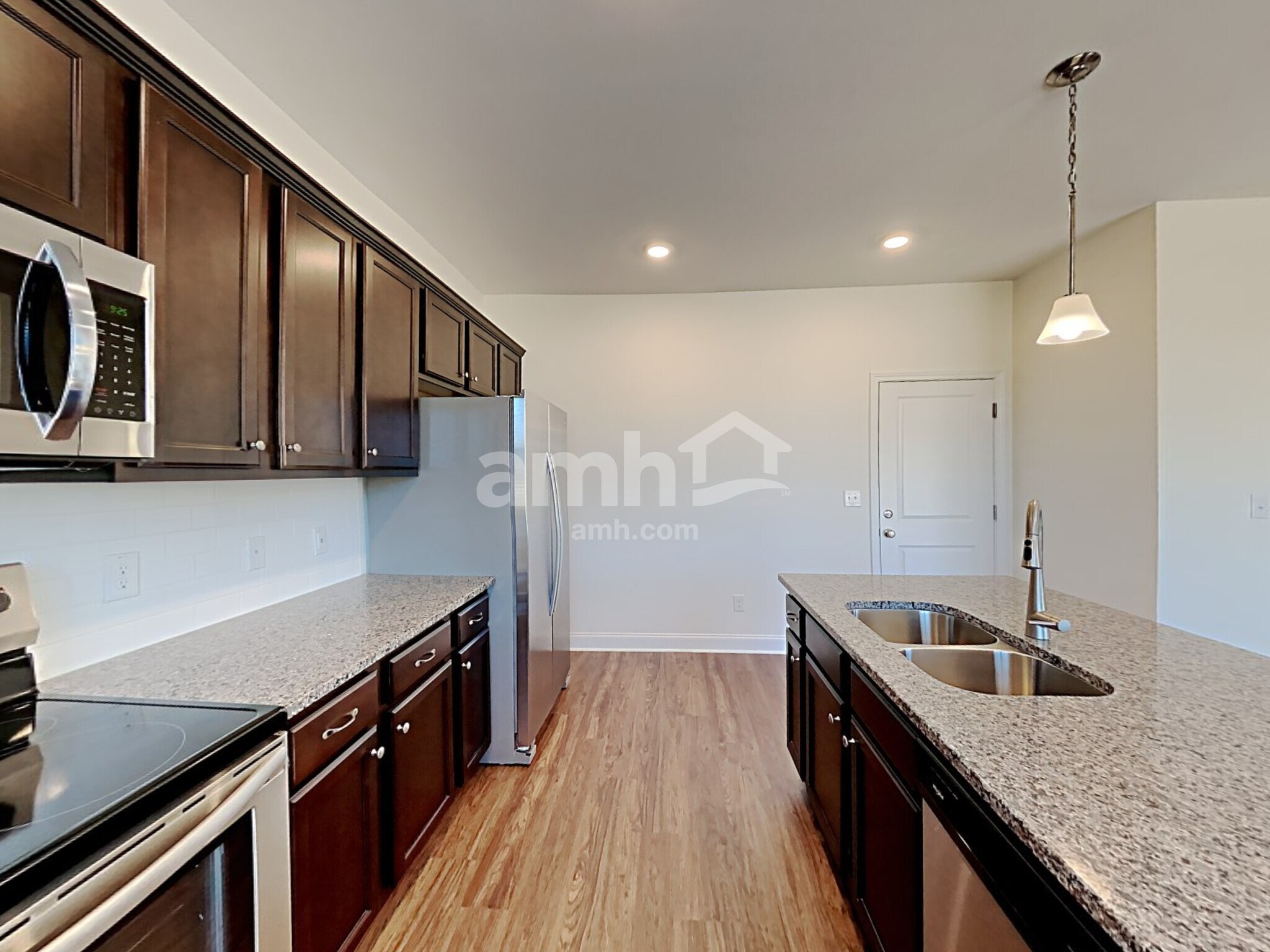 Building Photo - 4852 Chutney Dr