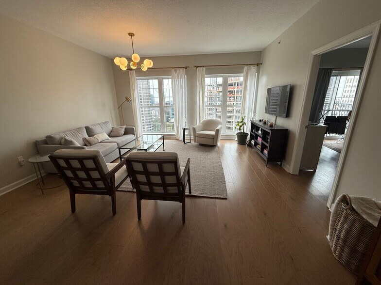 Living room - 195 14th St NE