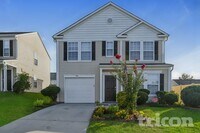 Building Photo - 806 Littleton Dr