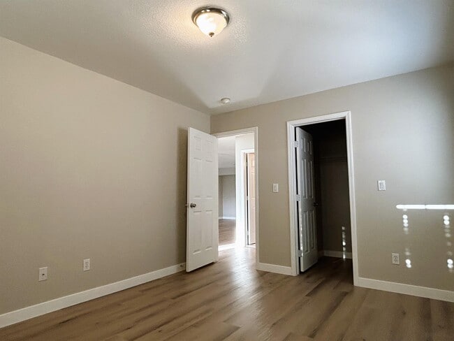 Building Photo - 6084 Villa Trieste Ct