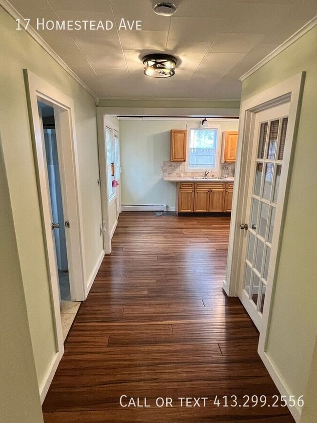 Building Photo - 17 Homestead Ave