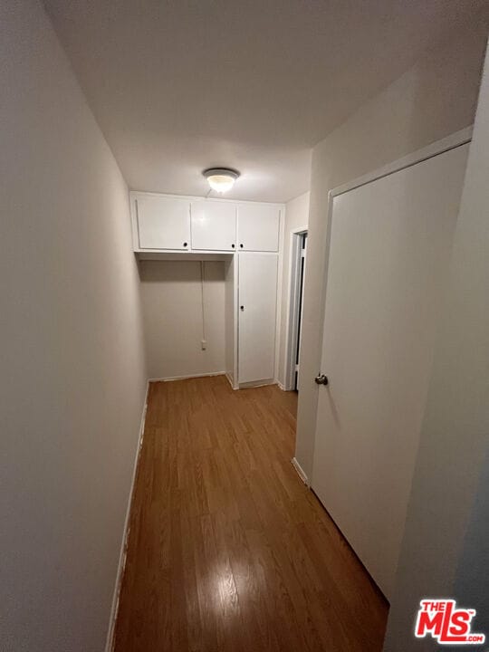 Building Photo - 430 S Maple Dr