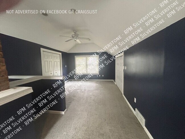 Building Photo - 23511 Majestic-