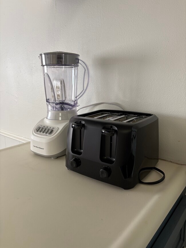 Building Photo - 4338 Ridgecrest Cir