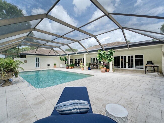 Building Photo - 2908 Banyan Blvd Cir NW