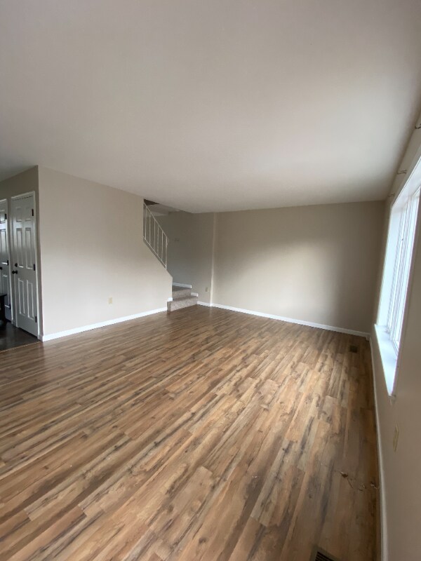 Building Photo - 88 Persian Lilac Dr
