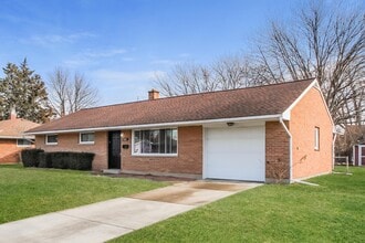 Building Photo - 4352 Ashgrove Dr