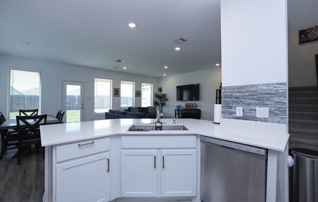 Building Photo - 12332 Derby Royal Dr