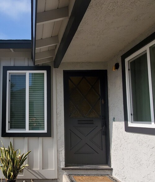 Building Photo - 5303 W 139th St