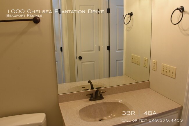 Building Photo - 1000 Chelsea Plantation Drive