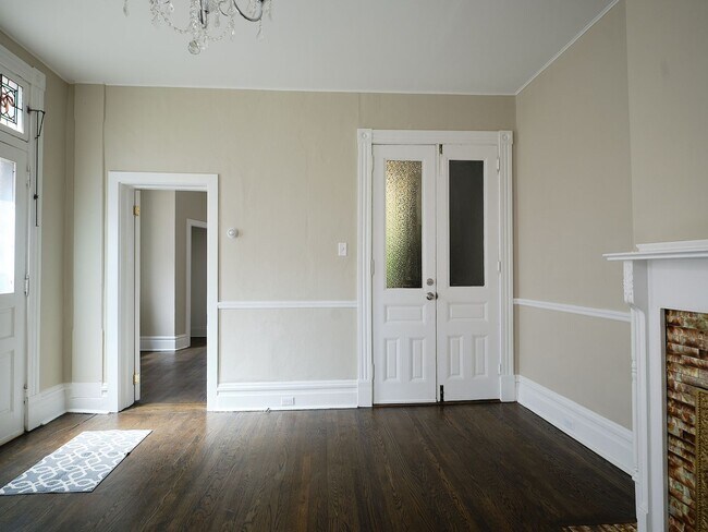 Building Photo - 1609 Green St