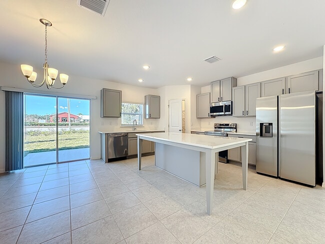 Building Photo - 3741 Academia Ave