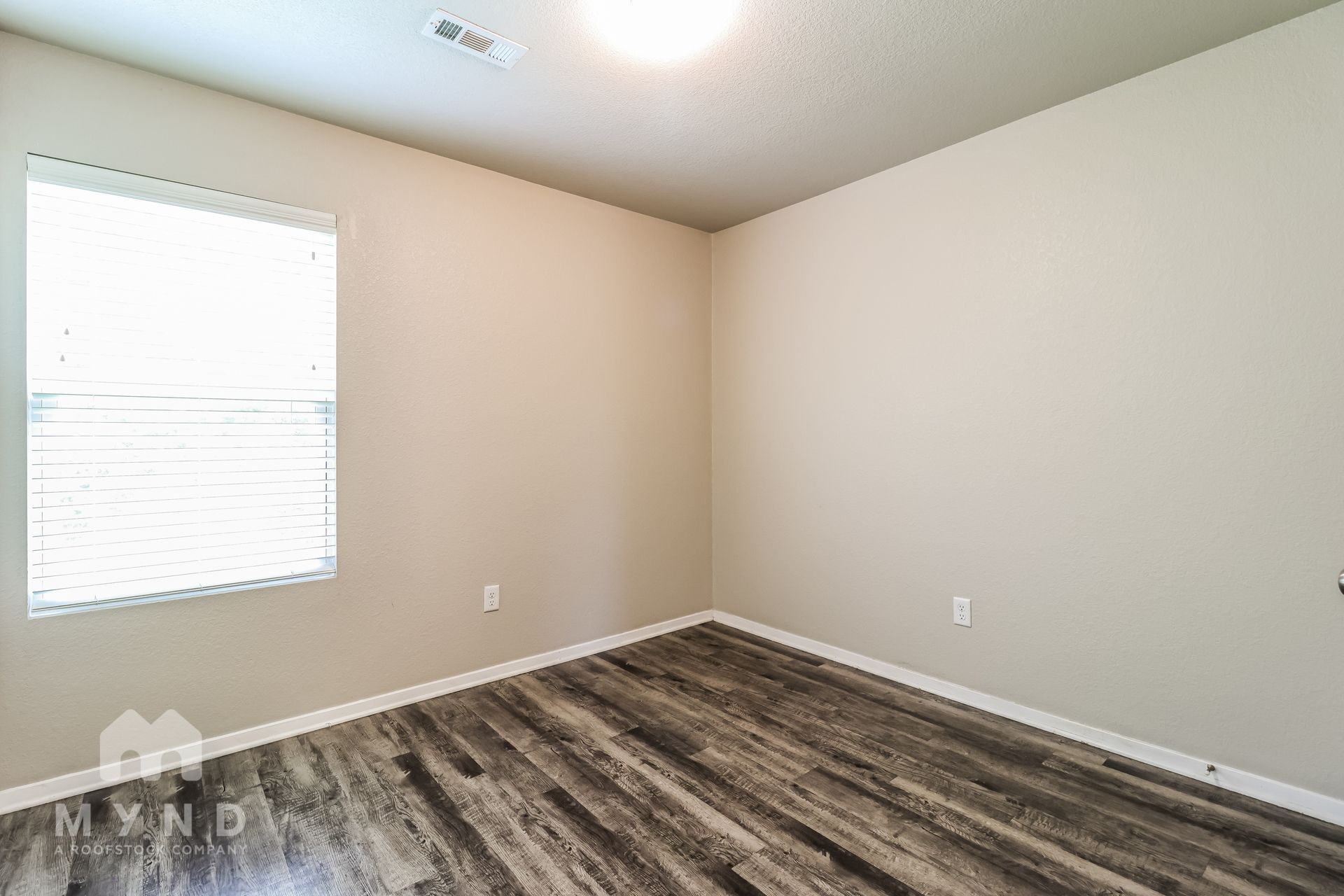 Building Photo - 6049 Orange Valley Cove