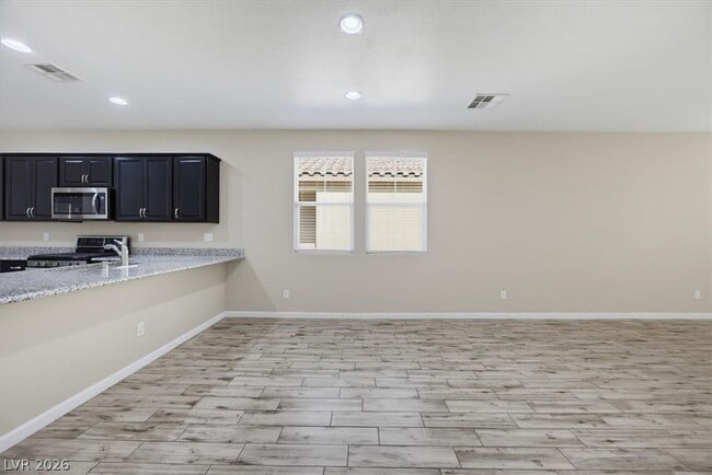 Building Photo - 917 Spiracle Ave