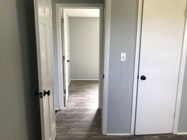 Building Photo - Love the Country Quiet - 2 bed 1 bath home on private country lot