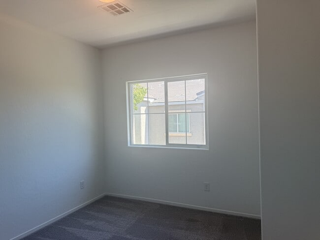 Building Photo - 4566 Mansart Ct