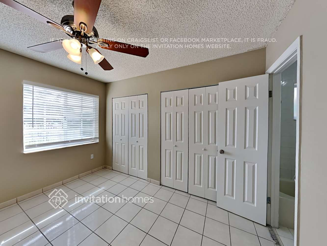 Building Photo - 3261 W 70th Terrace