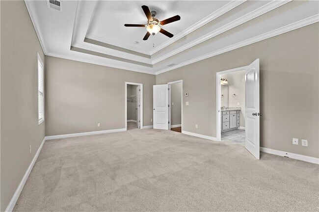 Building Photo - 4832 Miller Ridge Blvd