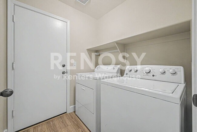 Building Photo - Price Improvement!  Johnson Ranch Home with Golf & 3 Community Pools!