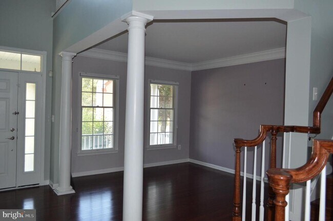Building Photo - 43308 Barnstead Dr