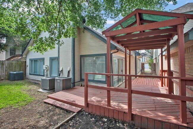 Building Photo - 16038 Rustic Sands Dr