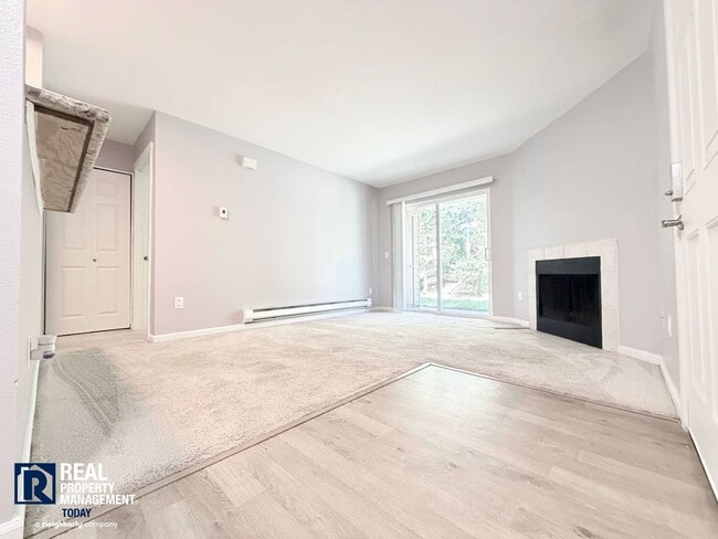 Building Photo - 2609 S 272nd St