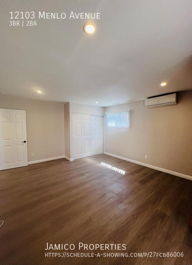 Building Photo - 12103 Menlo Ave