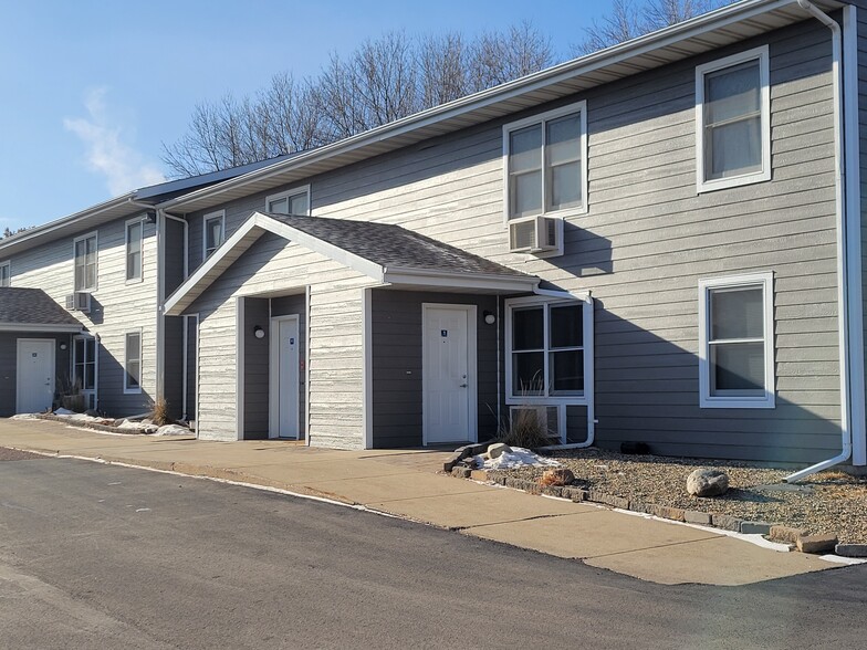 Building Photo - 3510 S Sertoma Ave