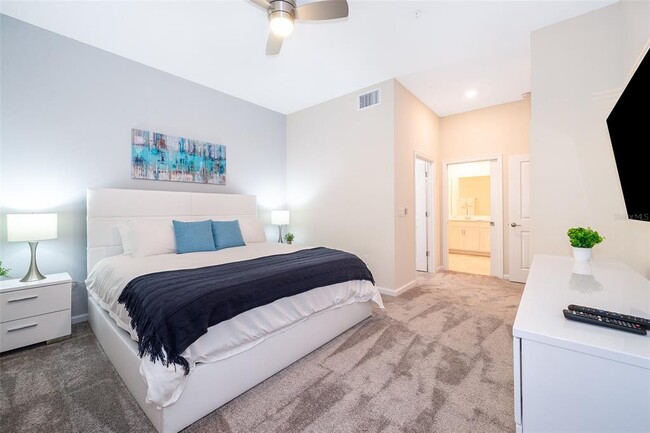 Building Photo - 817 Ocean Course Ave