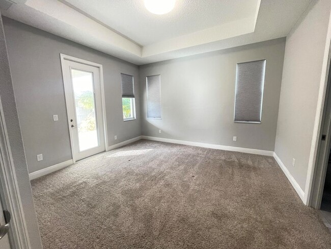 Building Photo - 2981 Casterton Dr