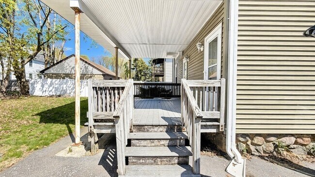 Building Photo - 86 Howard St