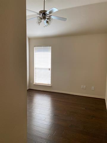 Building Photo - 12811 Greenhaven Dr