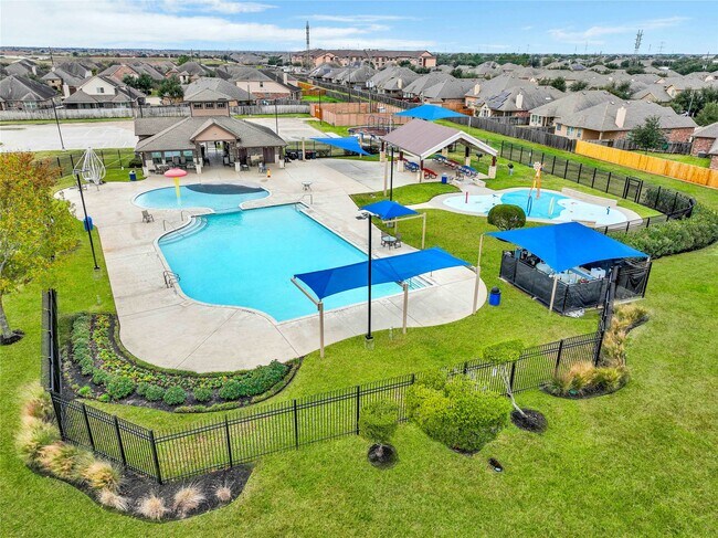 Building Photo - 8518 Windy Thicket Ln