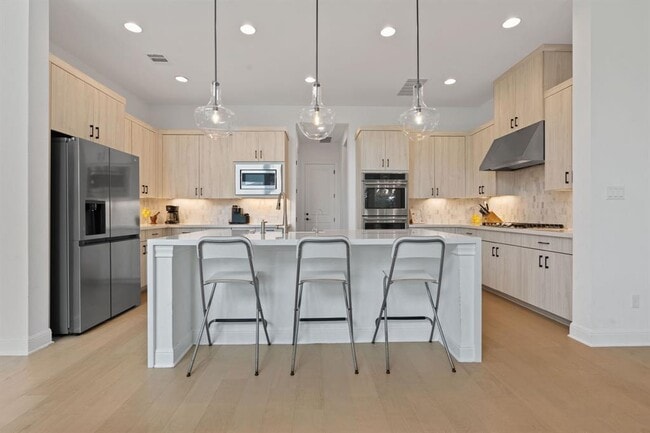 Building Photo - 309 Pear Tree Ln