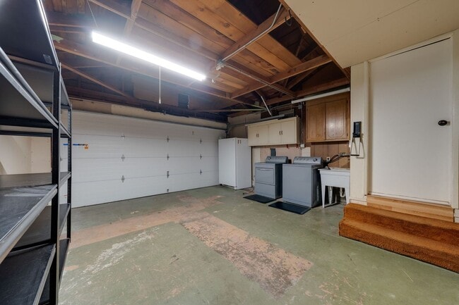 Building Photo - 5113 Sitton Way