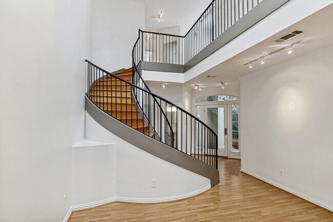 Building Photo - 4309 Tomberra Way