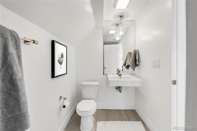 Building Photo - 3333 Osage St