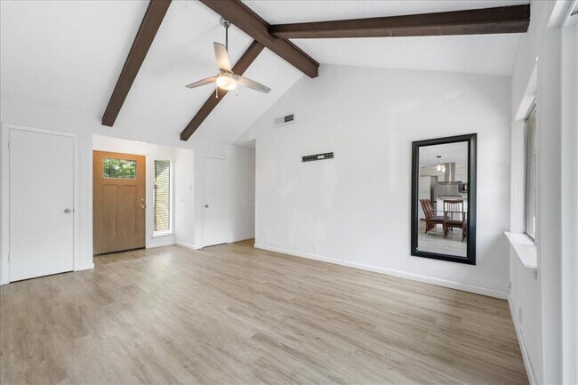 Primary Photo - 7505 Shadywood Dr