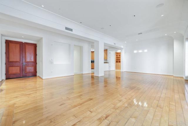 Building Photo - 464 Prospect St