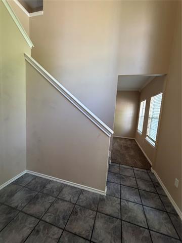 Building Photo - 706 Willow Oak Dr