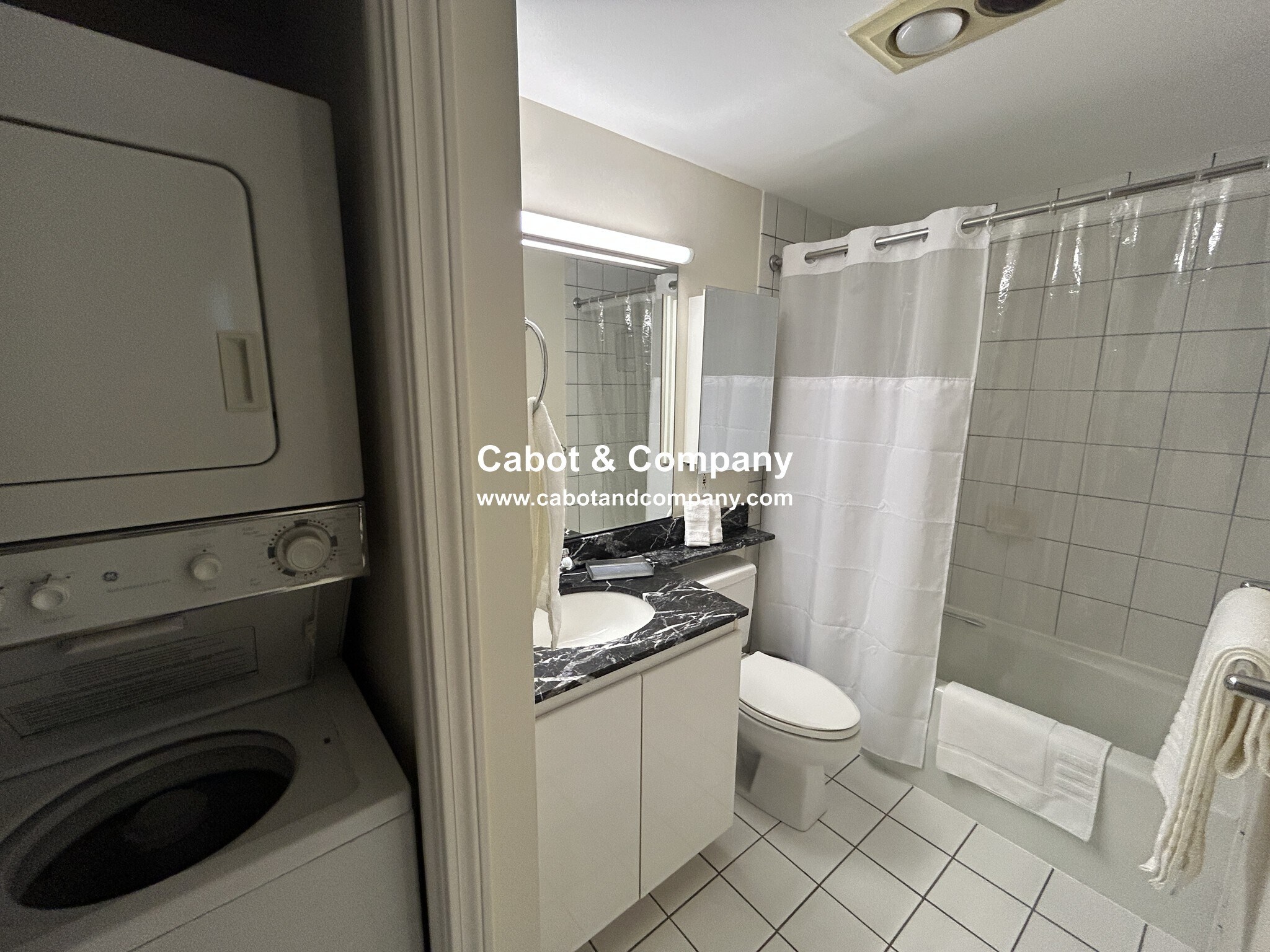 Building Photo - 170 Tremont St