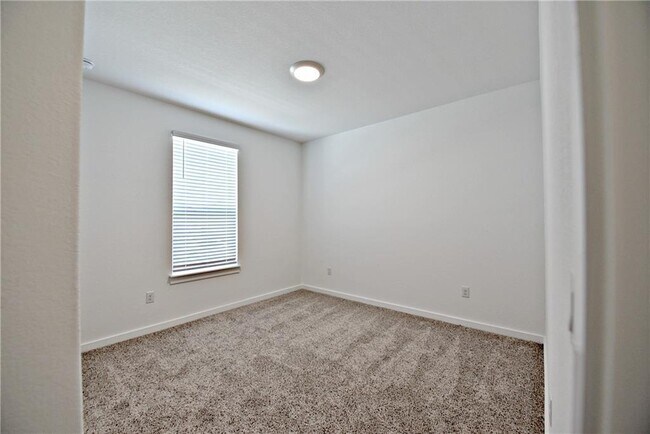 Building Photo - 229 Indian Shoal Dr