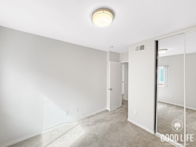 Building Photo - Beautiful 3B/2BA Condo in Rancho Bernardo for Rent!