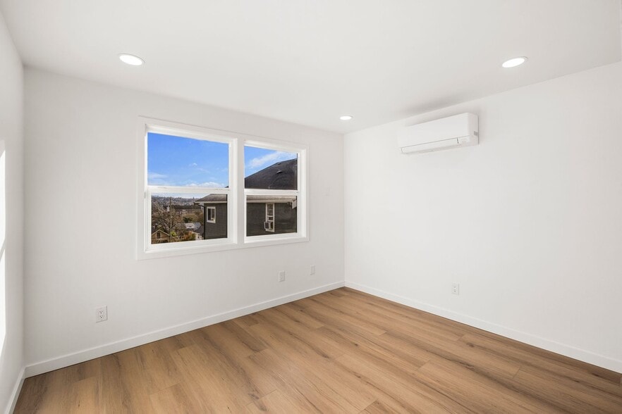 Building Photo - 2411 S Norman St