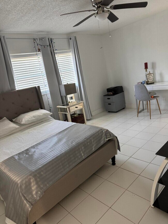 Building Photo - 9272 SW 3rd St