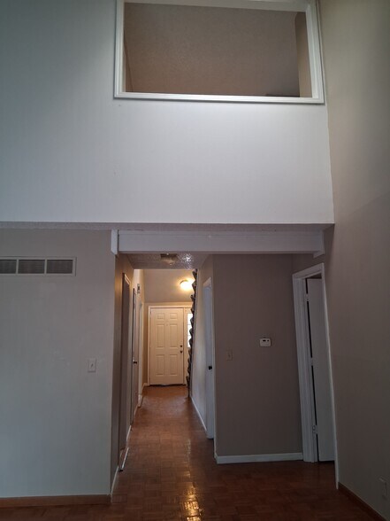 Building Photo - 11434 Reeder St