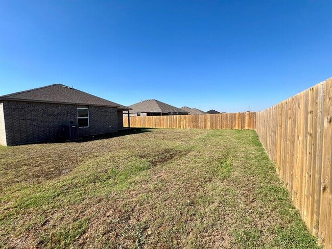 Building Photo - 416 Foxtrot Ter