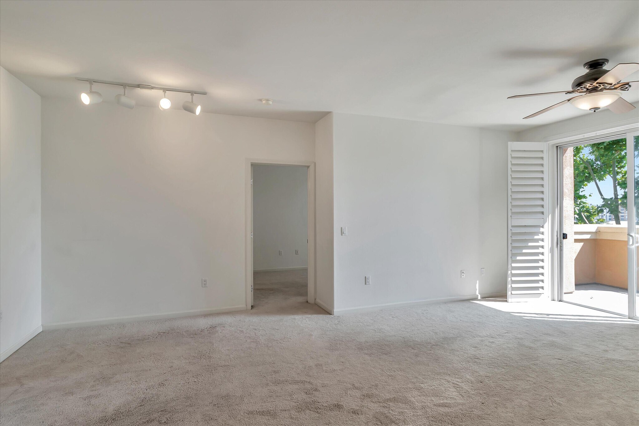 Building Photo - 1310 Saddle Rack St
